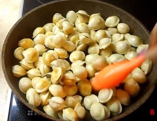 Вкусные жареные пельмени - пошаговый рецепт с фото