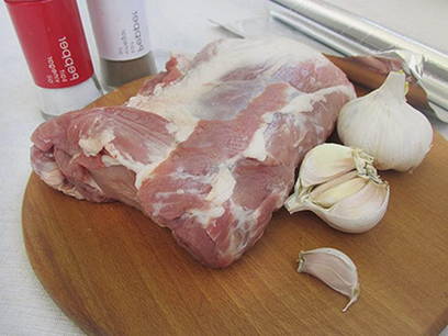 Свинина, запеченная в духовке - быстрые и вкусные рецепты