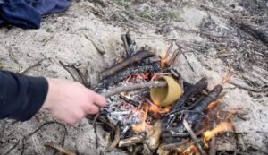 23 классных идеи как сделать цветочный горшок
