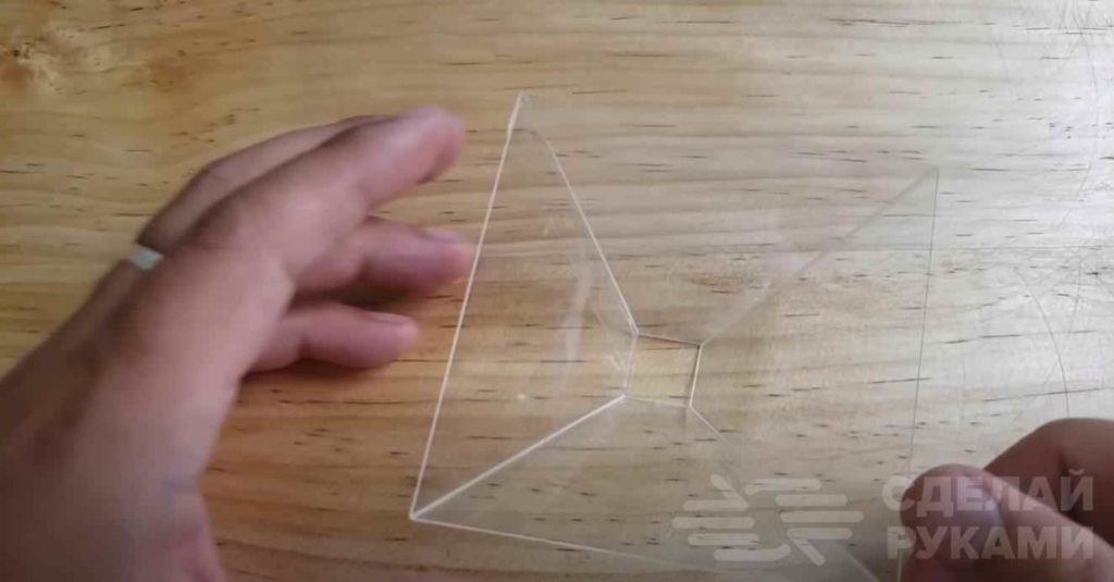Как сделать мини 3D голограмму с помощью смартфона