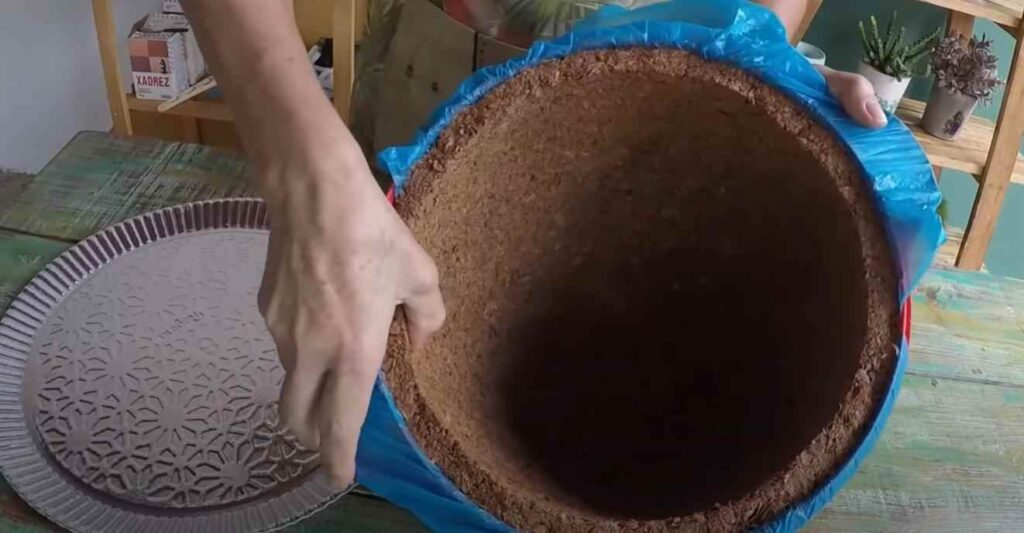 23 классных идеи как сделать цветочный горшок