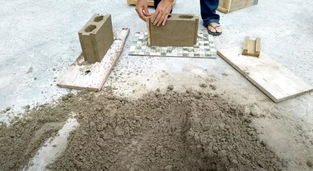 7 видов самодельных форм для изготовления строительных блоков